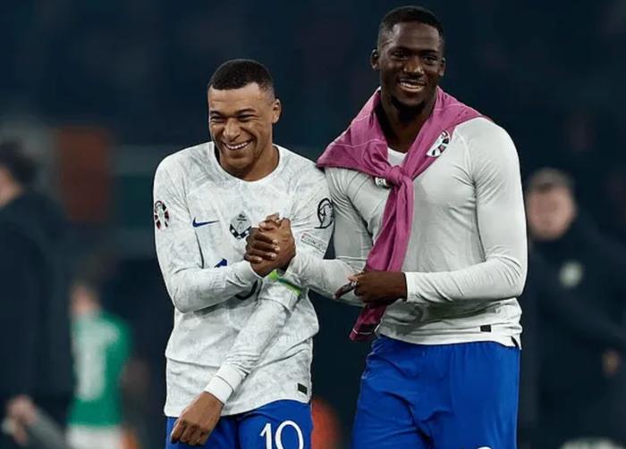 邮报独家:皇马私下要求科纳特不要和利物浦续约,准备免签