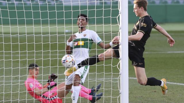 B体育-疲惫巴萨客场5连胜，德容登贝莱已成球队新领袖